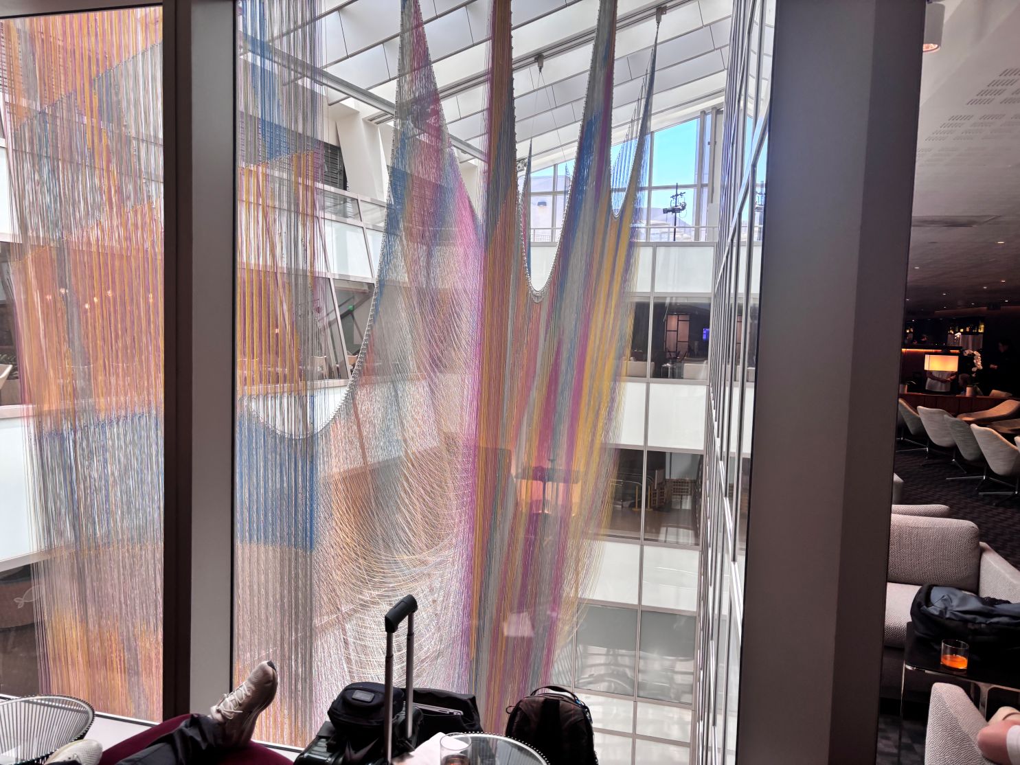 OneWorld Business Class Lounge LAX Review